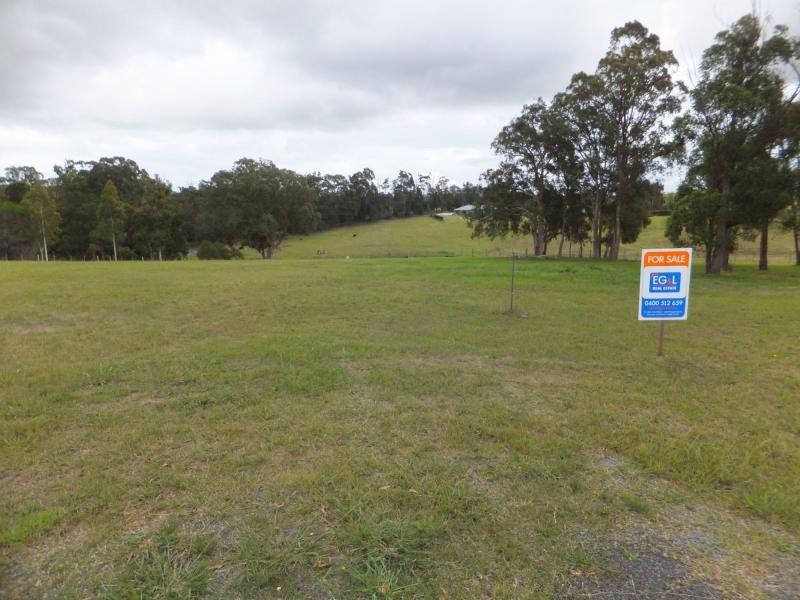 21 Ian Court, Wy Yung VIC 3875