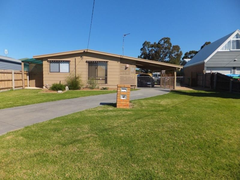 1 The Moorings, Paynesville VIC 3880