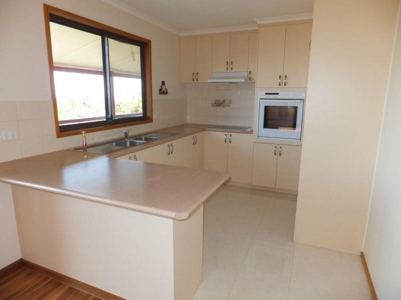 9 View Street, Lake Tyers Beach VIC 3909