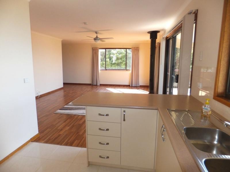 9 View Street, Lake Tyers Beach VIC 3909