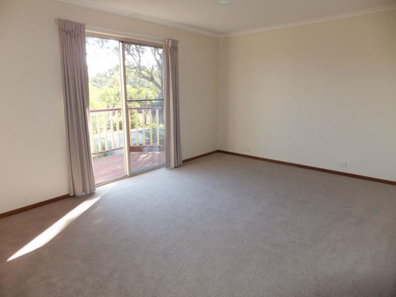 9 View Street, Lake Tyers Beach VIC 3909