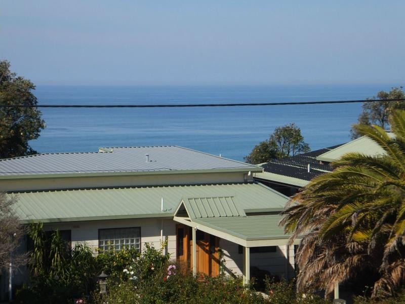 9 View Street, Lake Tyers Beach VIC 3909