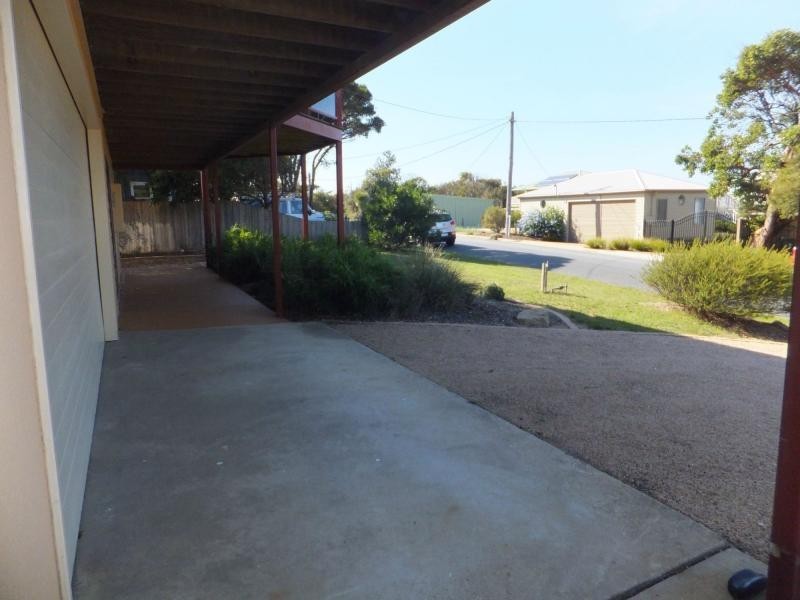 9 View Street, Lake Tyers Beach VIC 3909