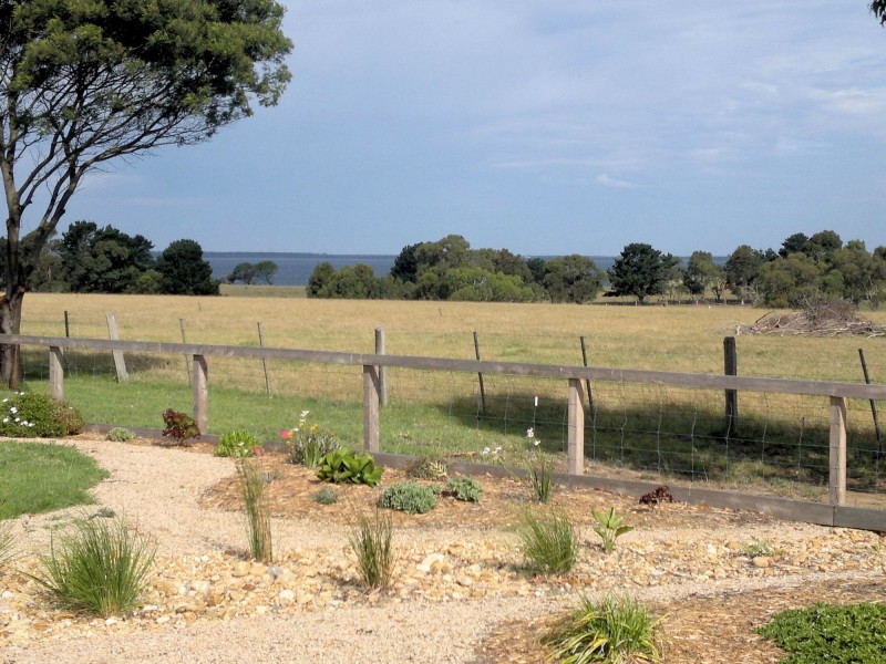 2 Butlers Point Drive, Newlands Arm VIC 3875