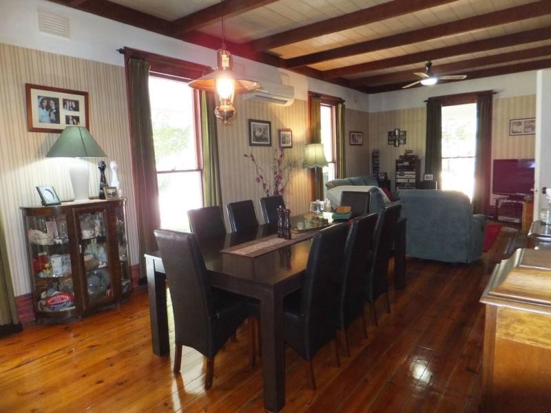1623 Great Alpine Road, Sarsfield VIC 3875