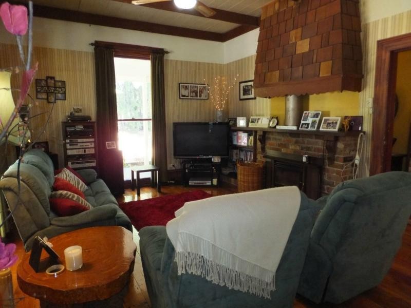 1623 Great Alpine Road, Sarsfield VIC 3875