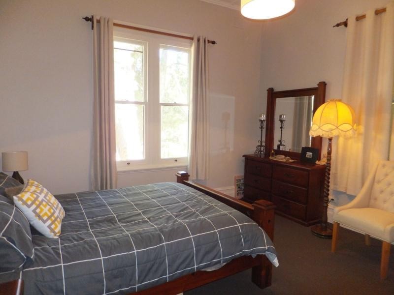1623 Great Alpine Road, Sarsfield VIC 3875