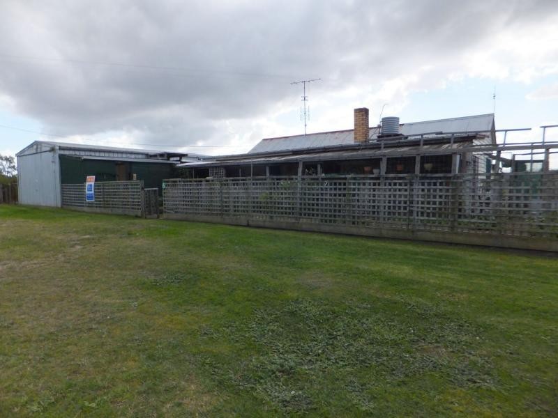 6 Damons Road, Bairnsdale VIC 3875