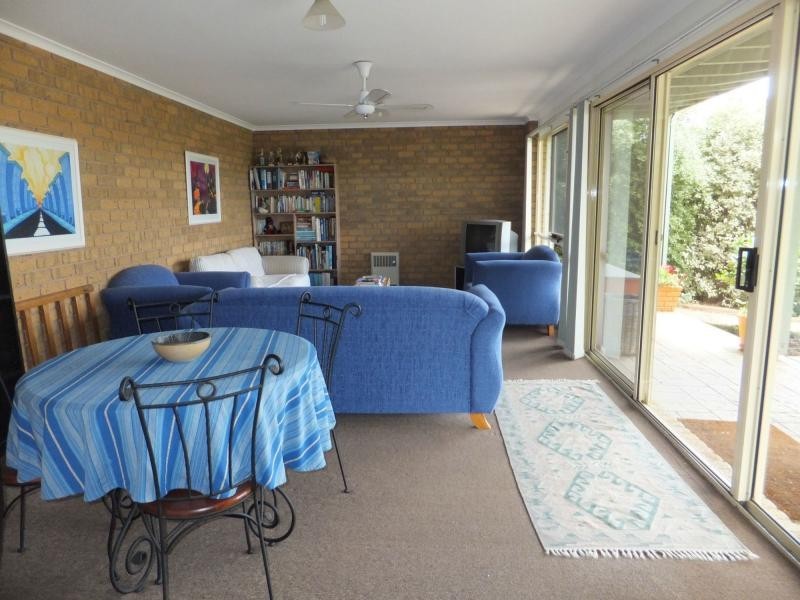 Lot 1, 13 The Boulevarde, Bairnsdale VIC 3875