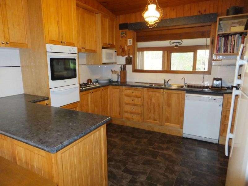 9 Lake King Place, Metung VIC 3904