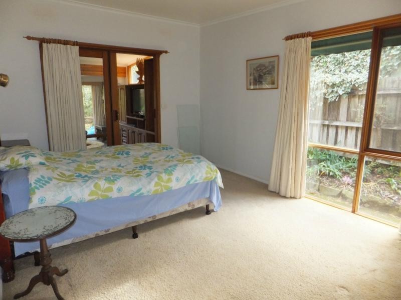 9 Lake King Place, Metung VIC 3904