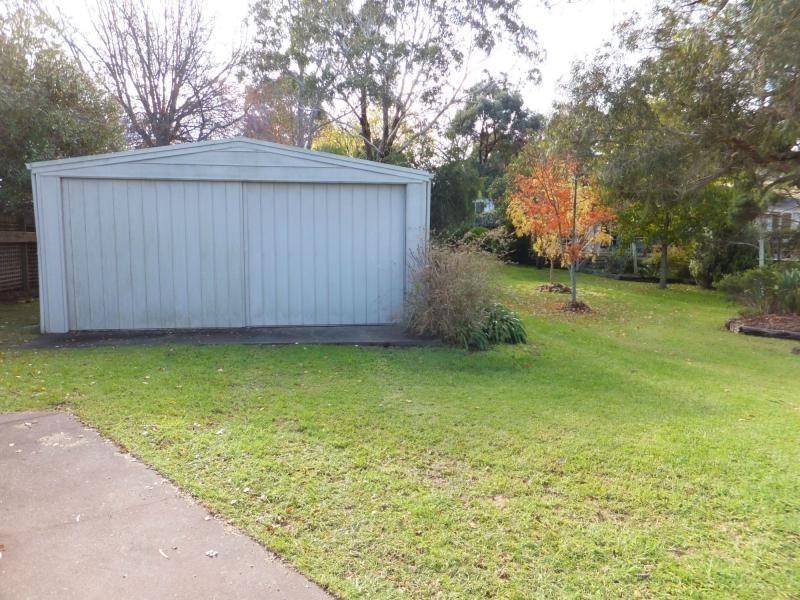 9 Lake King Place, Metung VIC 3904