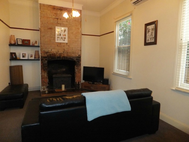 28 McEacharn Street, Bairnsdale VIC 3875