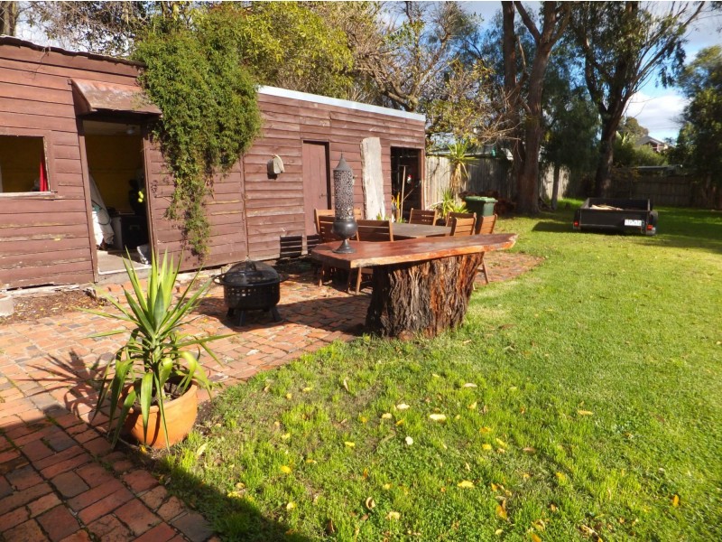 28 McEacharn Street, Bairnsdale VIC 3875