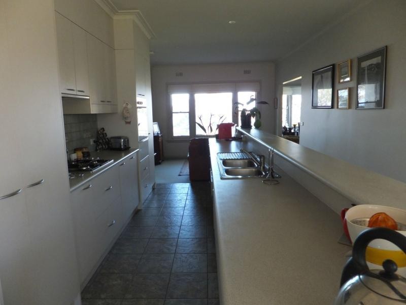 31 Newlands Drive, Paynesville VIC 3880