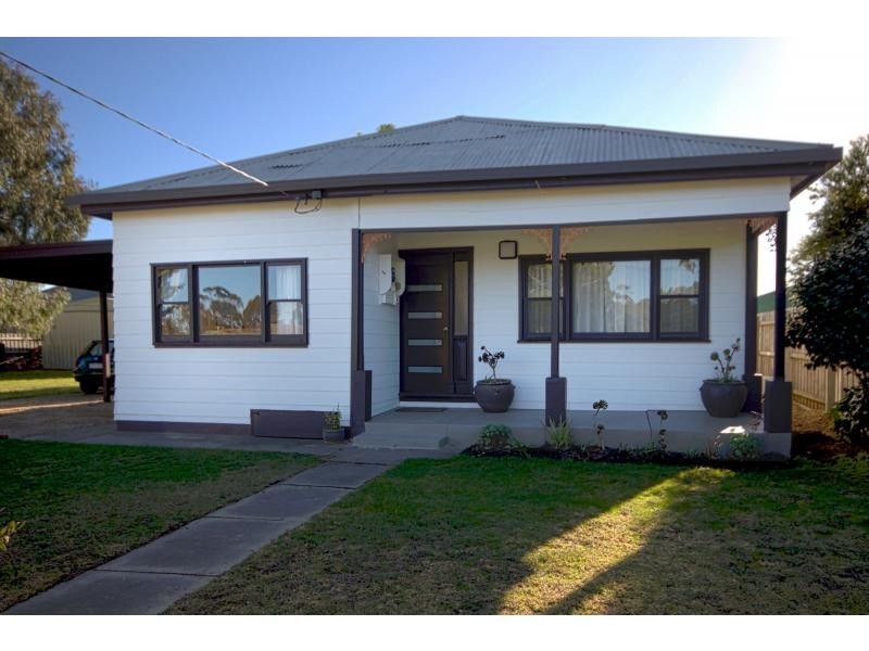 36 Jefferson Street, Bairnsdale VIC 3875