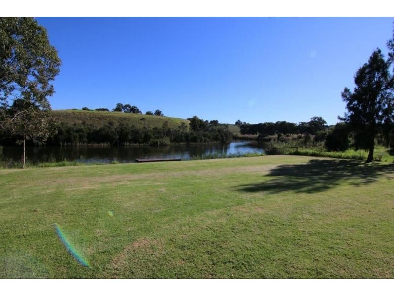 68 Howitt Avenue, Bairnsdale VIC 3875