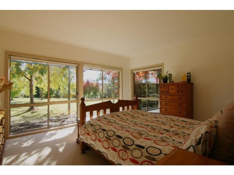 68 Howitt Avenue, Bairnsdale VIC 3875