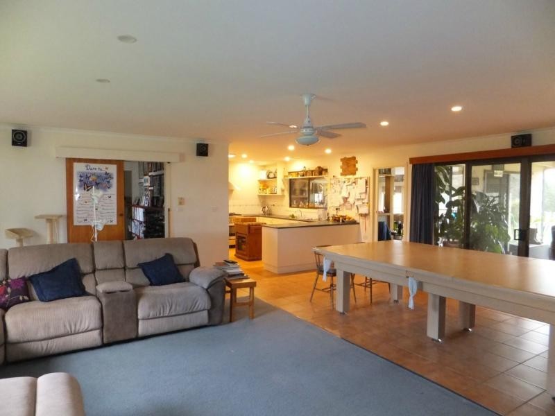 12 Paterson Court, Nicholson VIC 3882