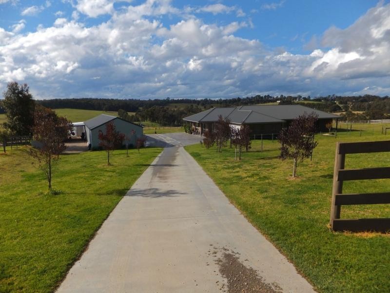 140 Fischers Lane, Bairnsdale VIC 3875