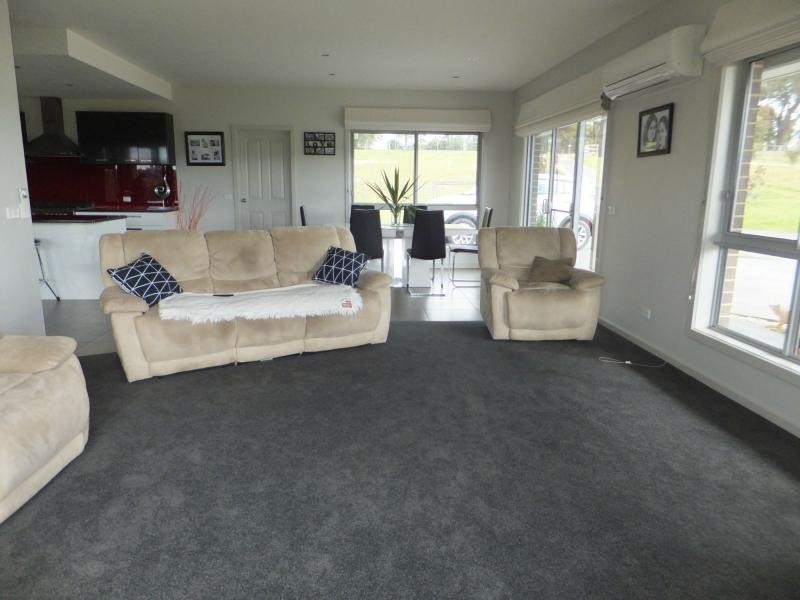 140 Fischers Lane, Bairnsdale VIC 3875