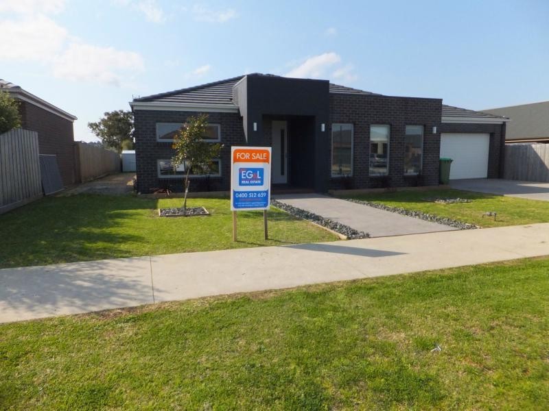 7 Rubys Way, Bairnsdale VIC 3875