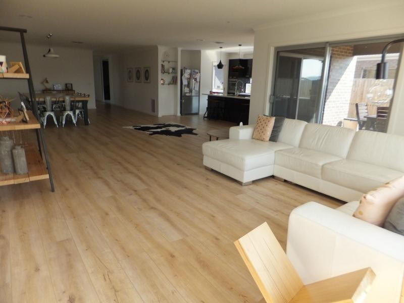 7 Rubys Way, Bairnsdale VIC 3875