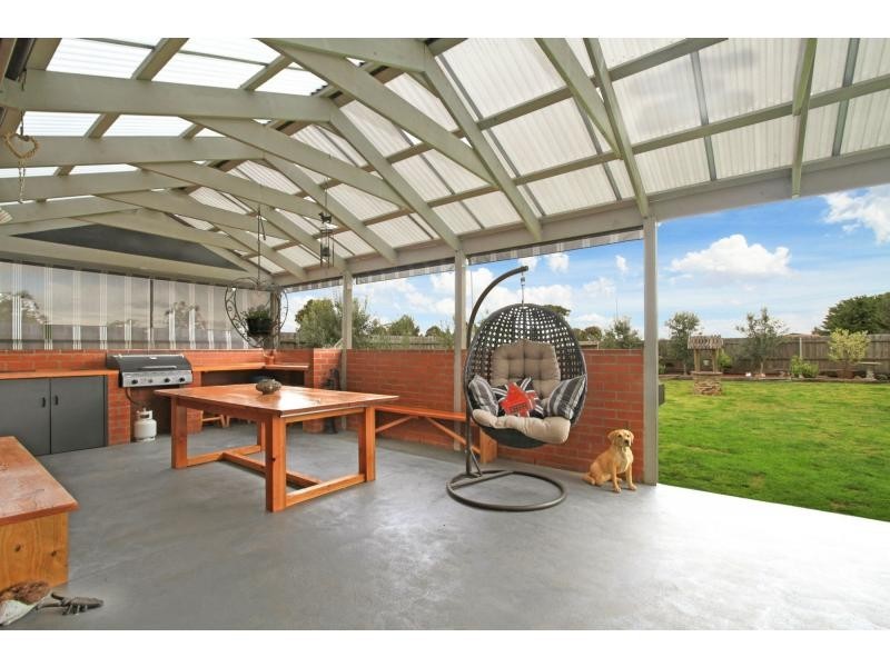 1 Faulkner Court, Bairnsdale VIC 3875