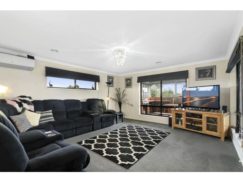 1 Faulkner Court, Bairnsdale VIC 3875