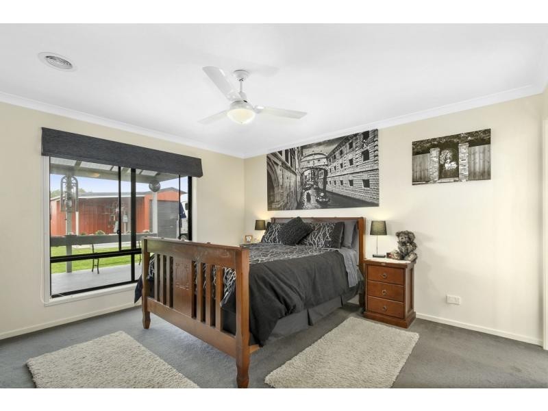 1 Faulkner Court, Bairnsdale VIC 3875