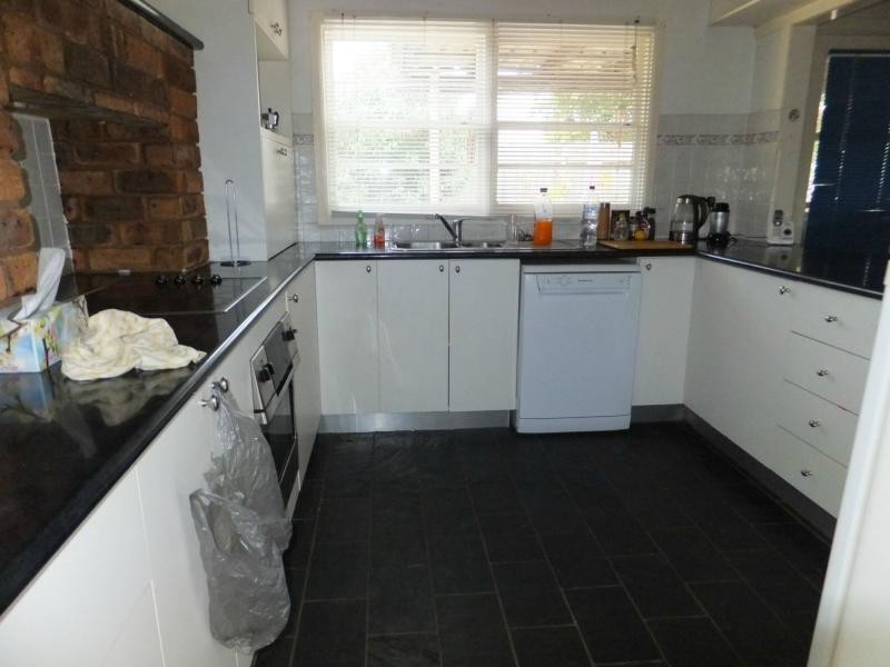 99 Princes Highway, Bairnsdale VIC 3875