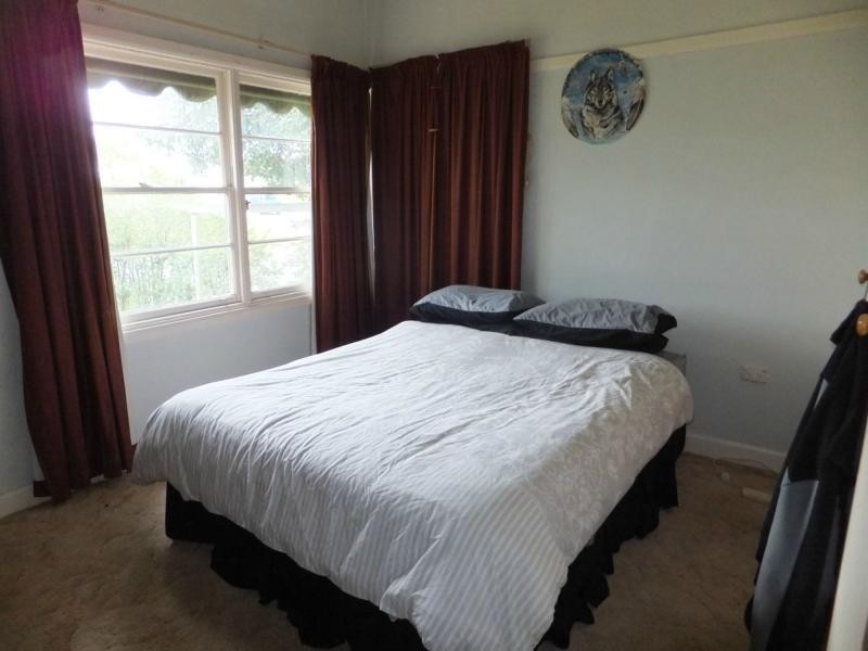 99 Princes Highway, Bairnsdale VIC 3875