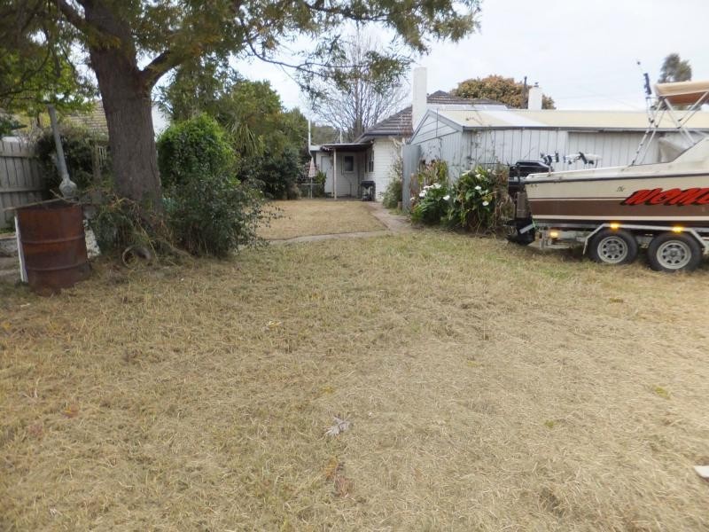 99 Princes Highway, Bairnsdale VIC 3875