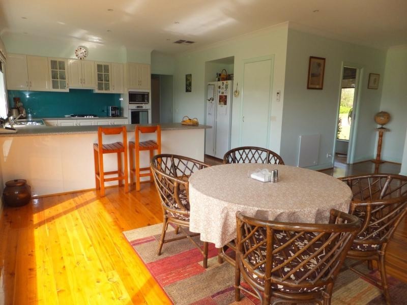 380 WyYung-Calulu Road, Ellaswood VIC 3875