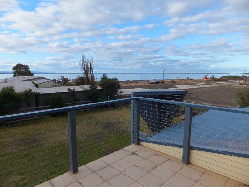 3/89 Bay Road, Eagle Point VIC 3878