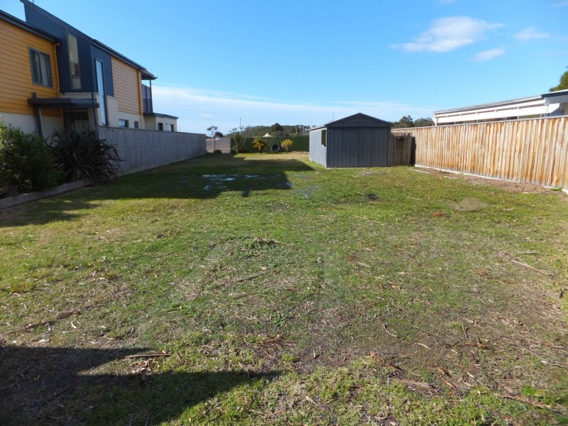91 Bay Road, Eagle Point VIC 3878
