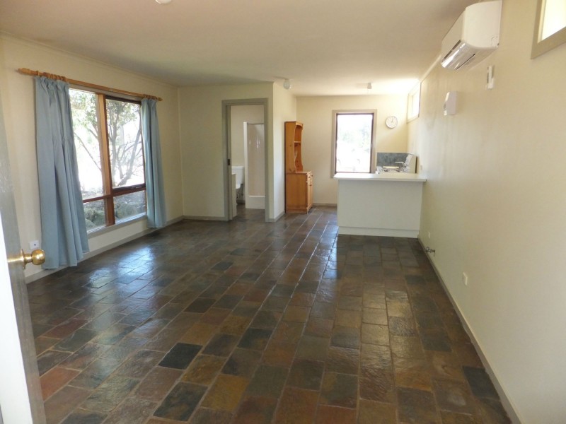 35 The Eyrie St, Bumberrah VIC 3902