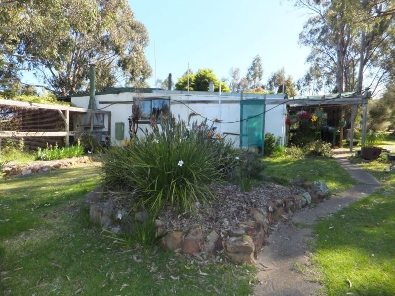 90 Haggars Road, Sarsfield VIC 3875