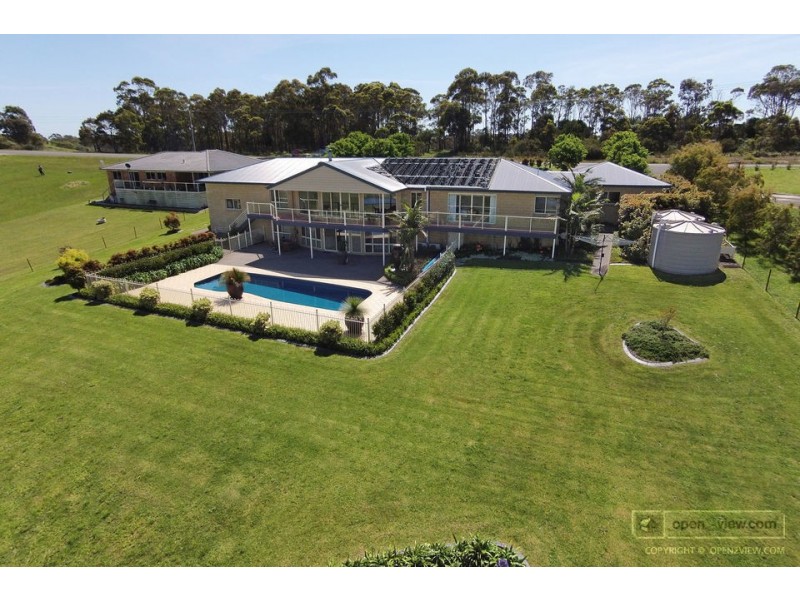 68 Thorpes Lane, Lakes Entrance VIC 3909