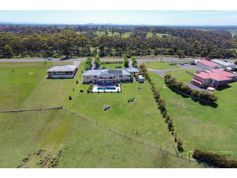 68 Thorpes Lane, Lakes Entrance VIC 3909