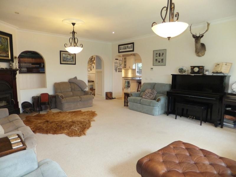 68 Moroney Street, Bairnsdale VIC 3875