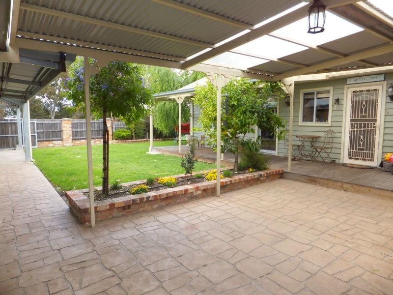 68 Moroney Street, Bairnsdale VIC 3875