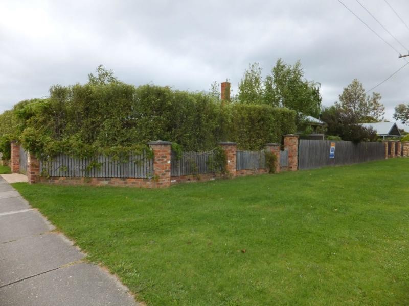 68 Moroney Street, Bairnsdale VIC 3875