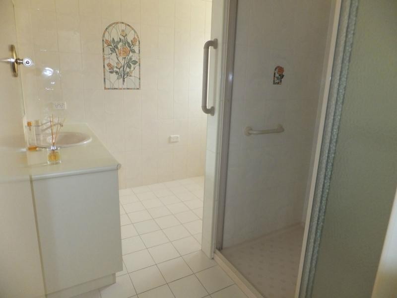 63 Williams Parade, Bairnsdale VIC 3875