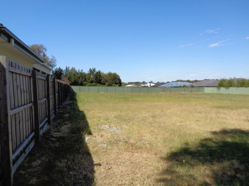 33 Paynesville Road, Paynesville VIC 3880