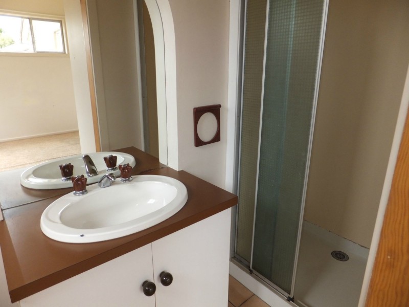 11 Cooma Street, Bairnsdale VIC 3875