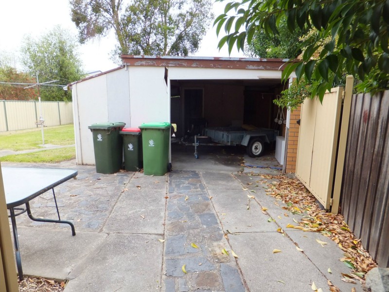 11 Cooma Street, Bairnsdale VIC 3875