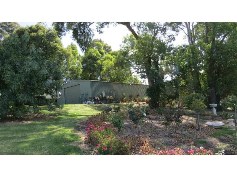 43 Johnsons Road, Bumberrah VIC 3902
