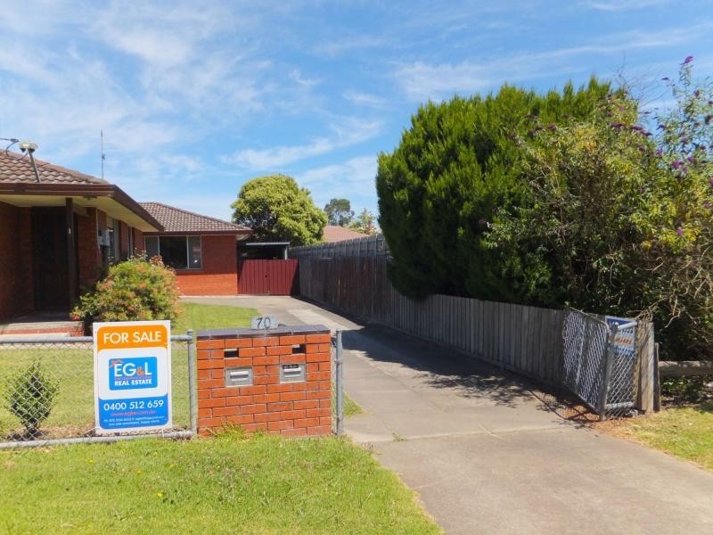 2/70 Ballantine Street, Bairnsdale VIC 3875