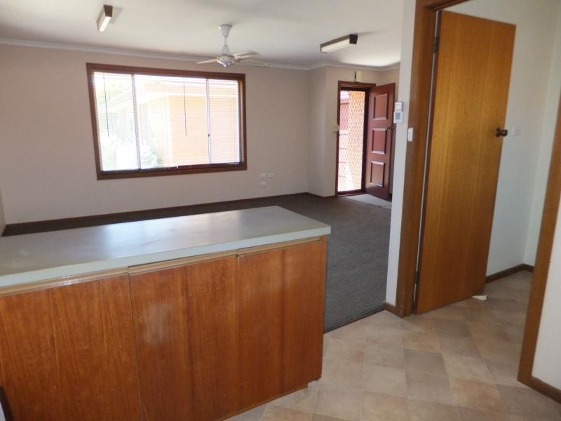 2/70 Ballantine Street, Bairnsdale VIC 3875